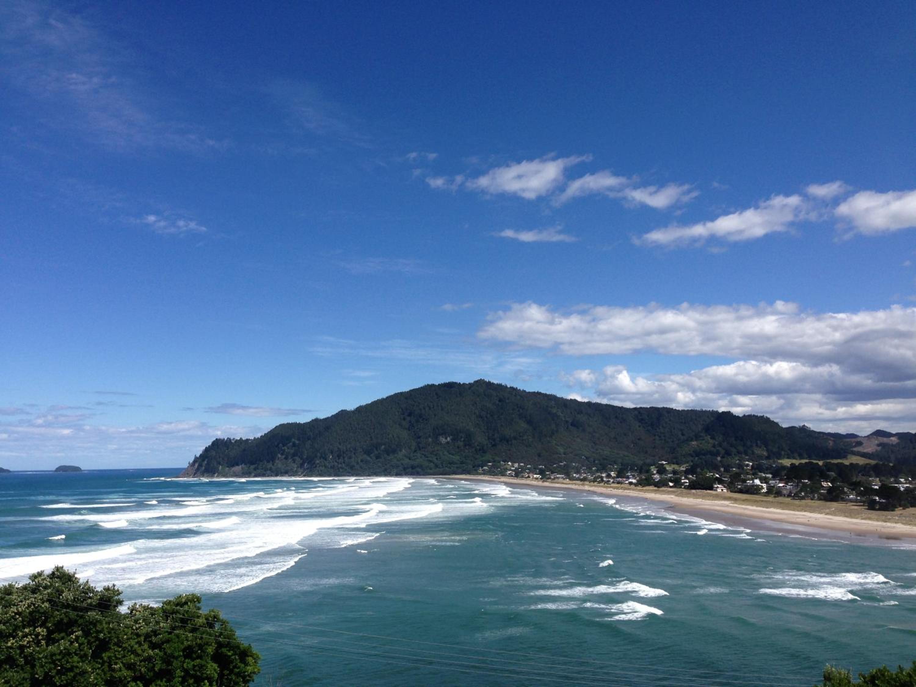 Paku Palms view 3