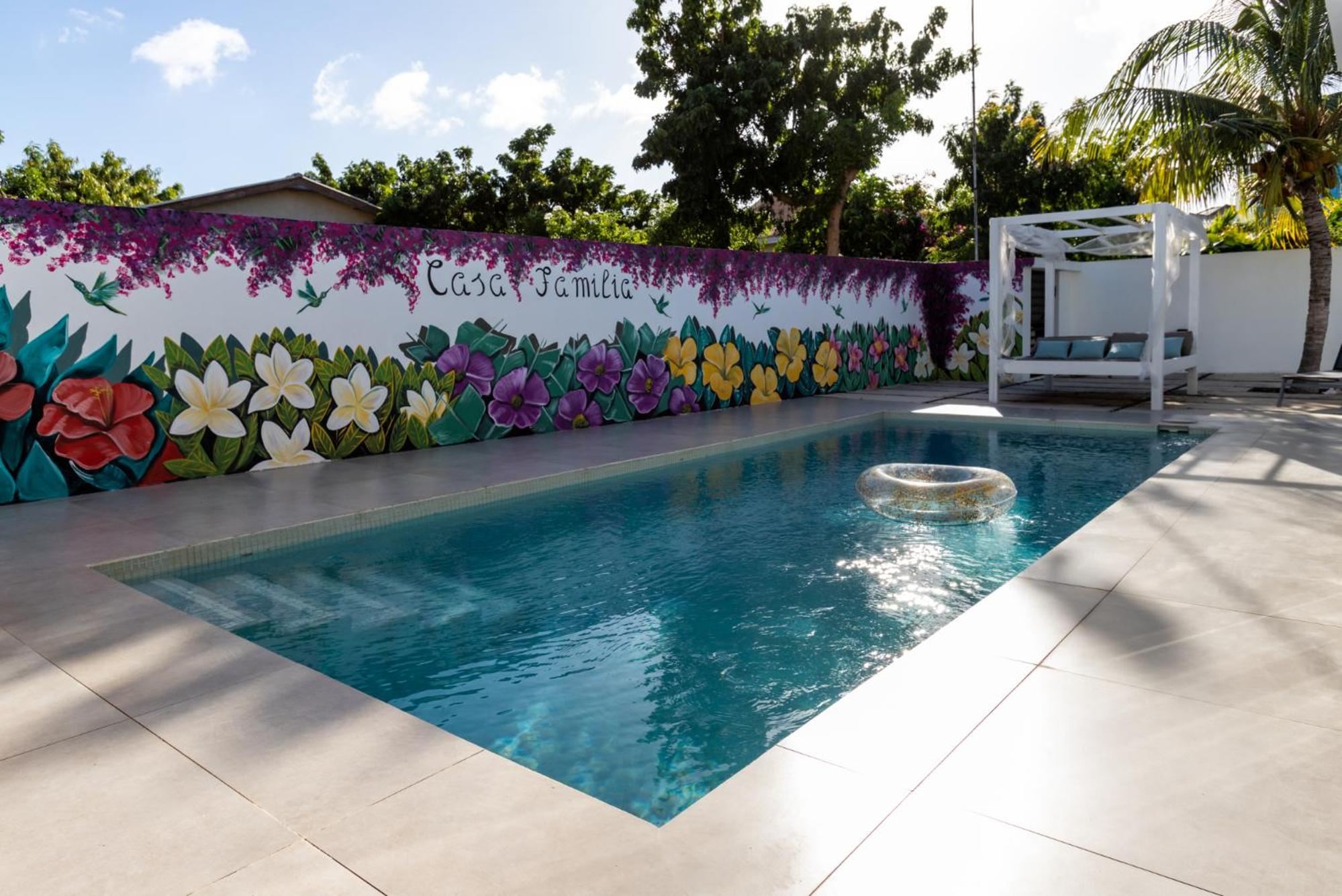 Casa Familia