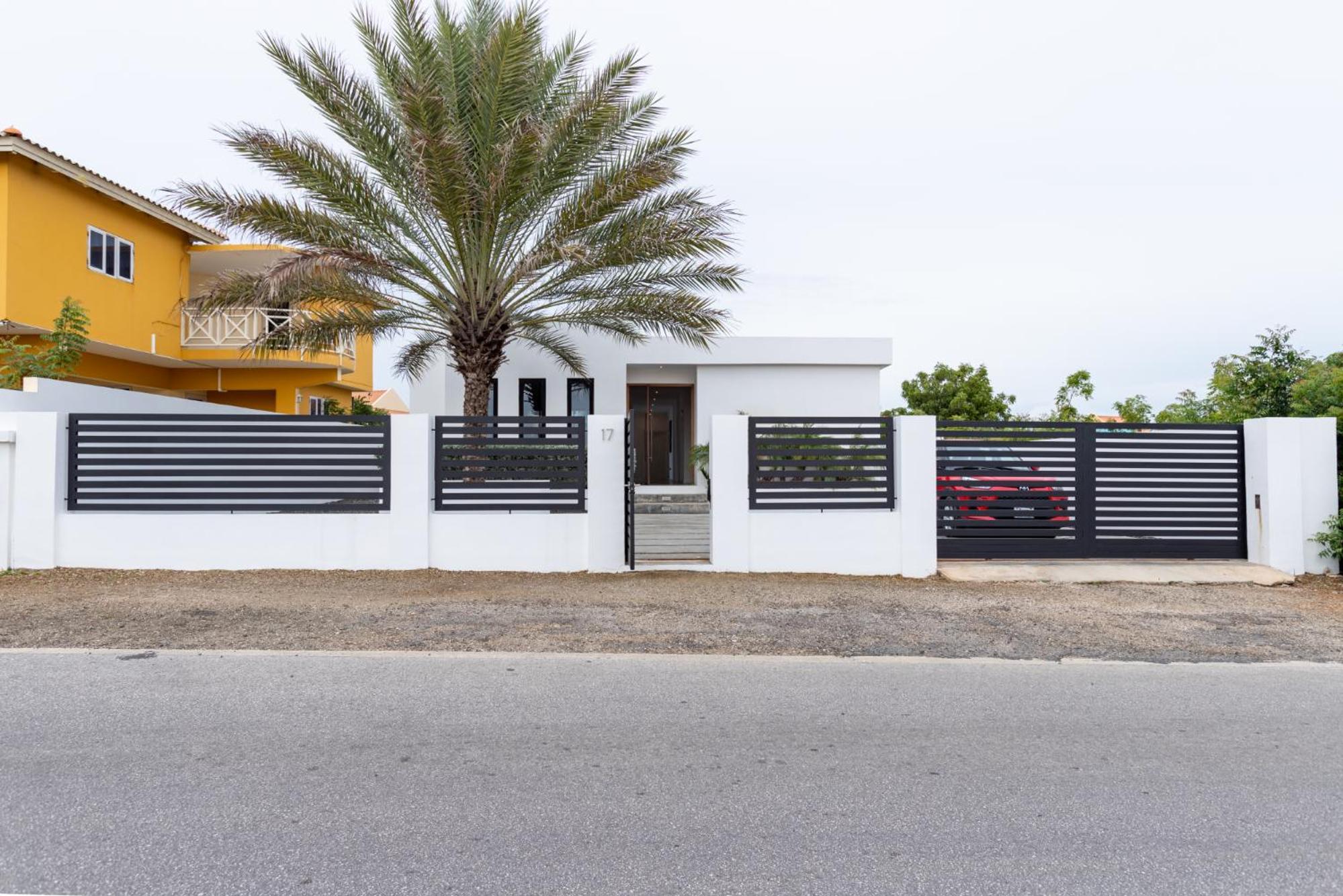 Casa Familia