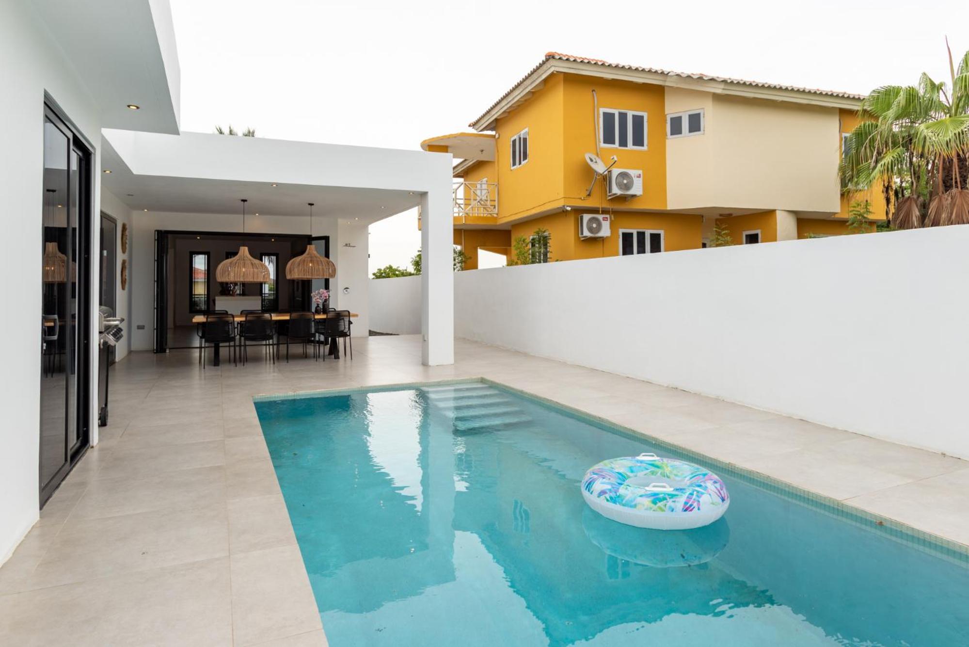 Casa Familia