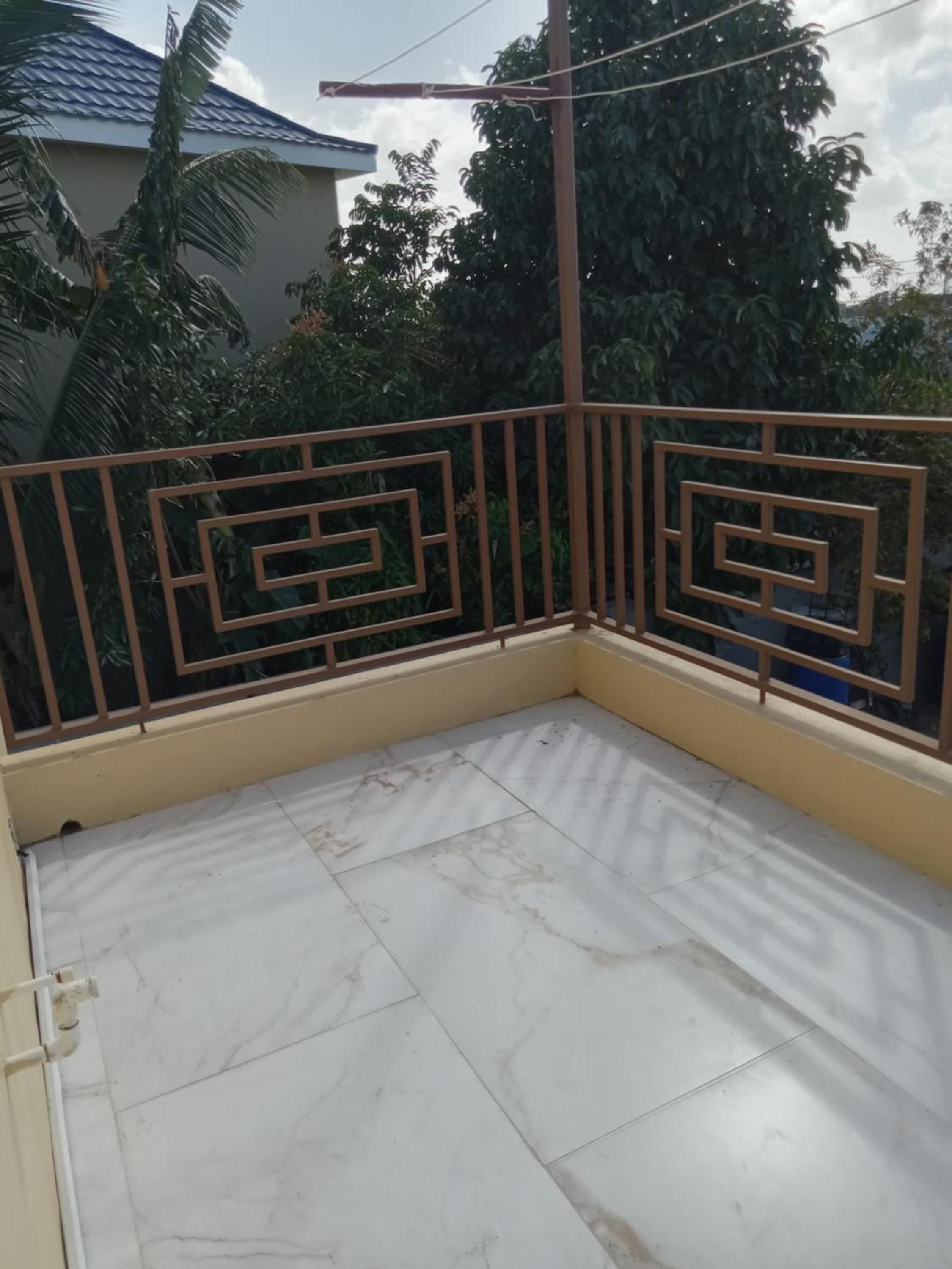 Treasure Deluxe Suites