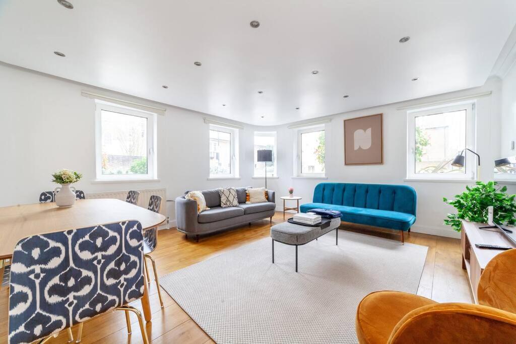 Stylish 3-bed near Camden Town & King's Cross