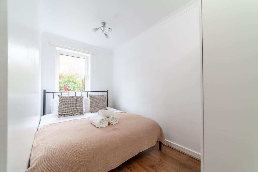 Stylish 3-bed near Camden Town & King's Cross