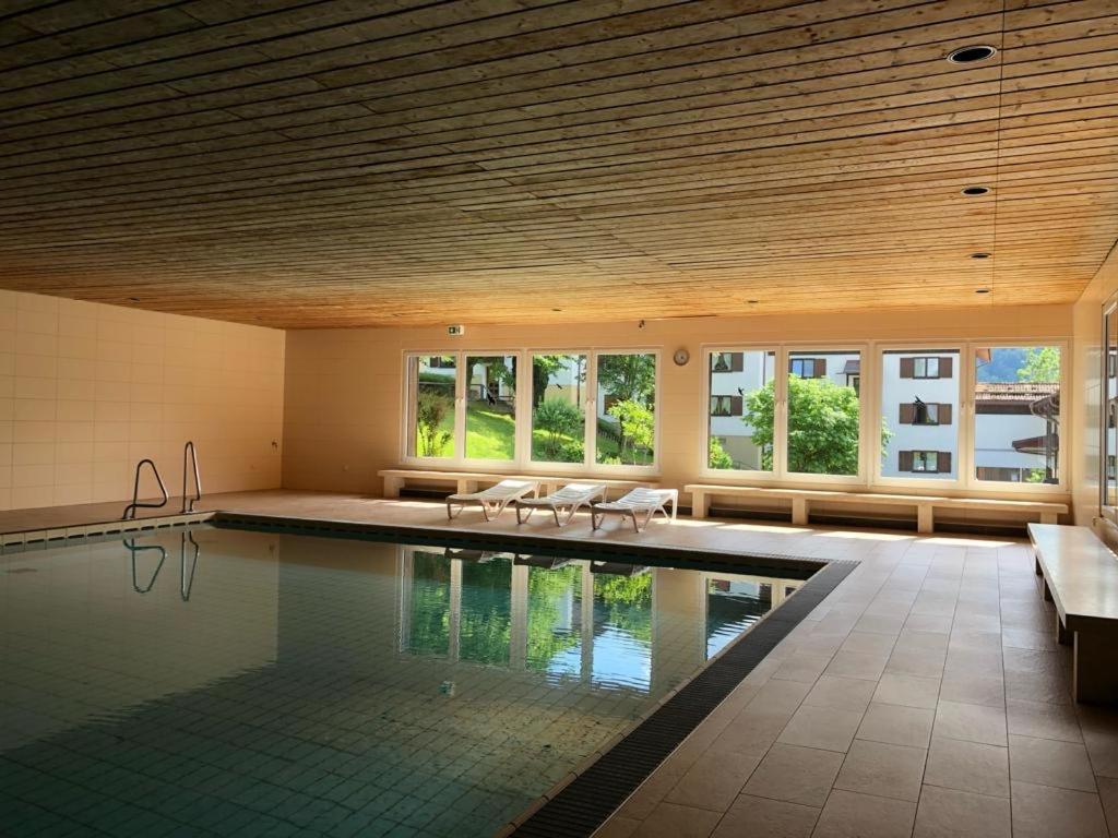 Ferienwohnung Aigisblick mit Pool und Sauna, direkt am Skihang