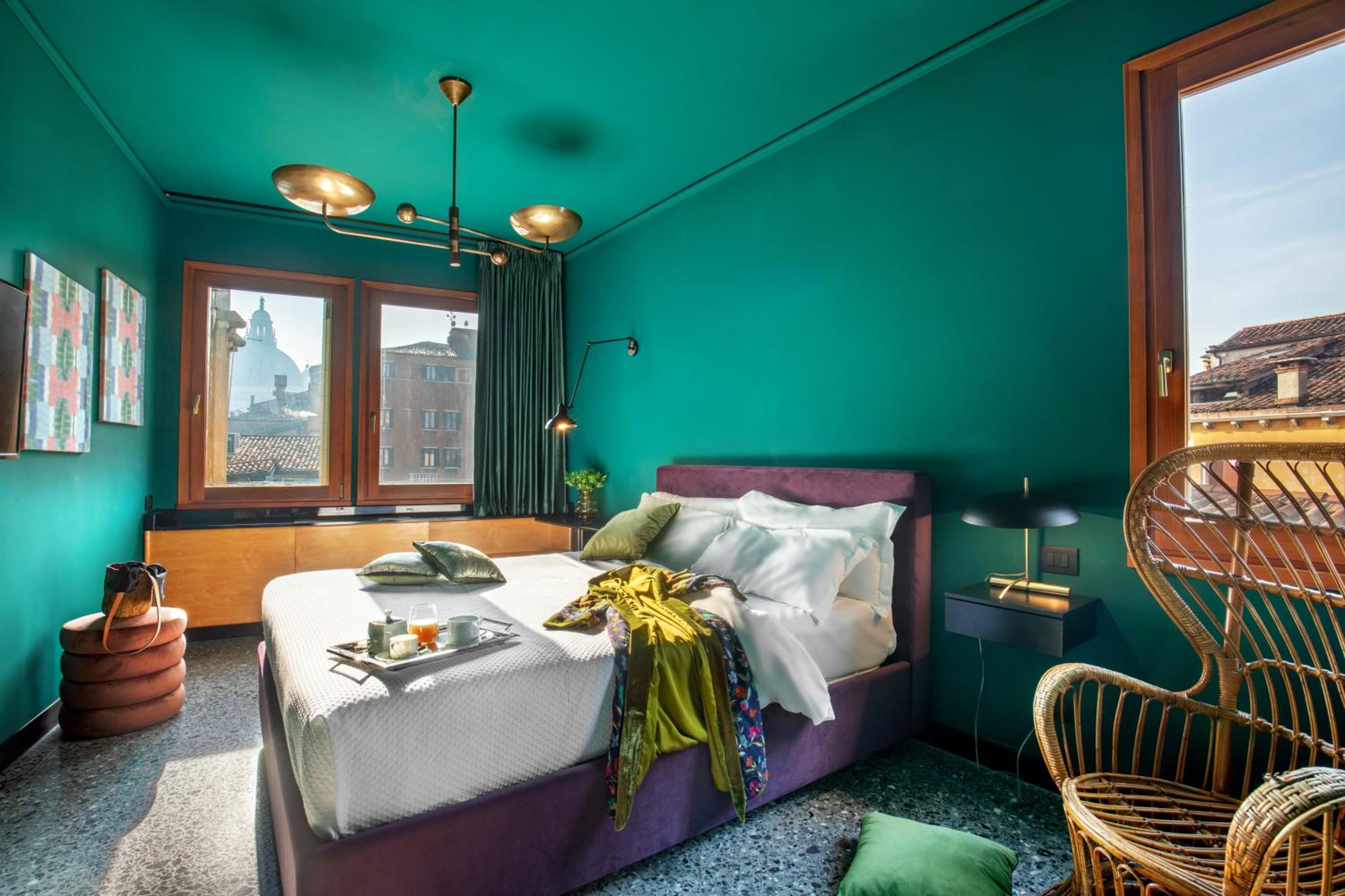 hotel room