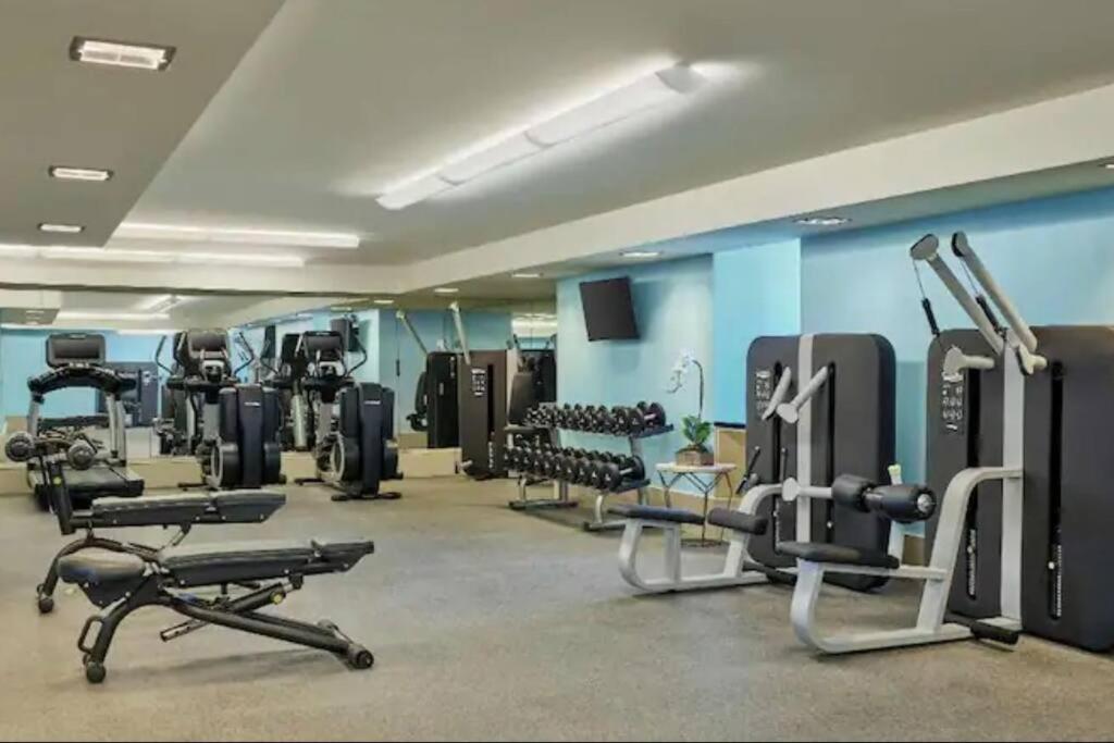 Brickell 31th Floor Sea View Free Parking by Palermo Home Miami