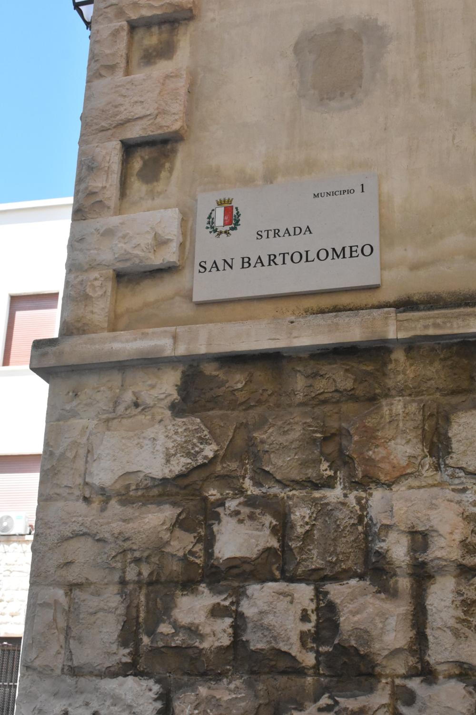 Saint Barth Guest House - Historic Loft in Bari view 3