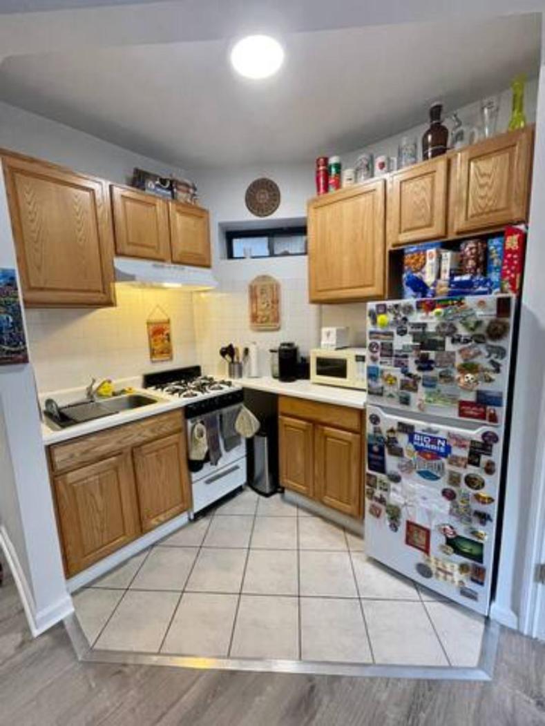 Charming One-Bedroom Apartment in South Chelsea
