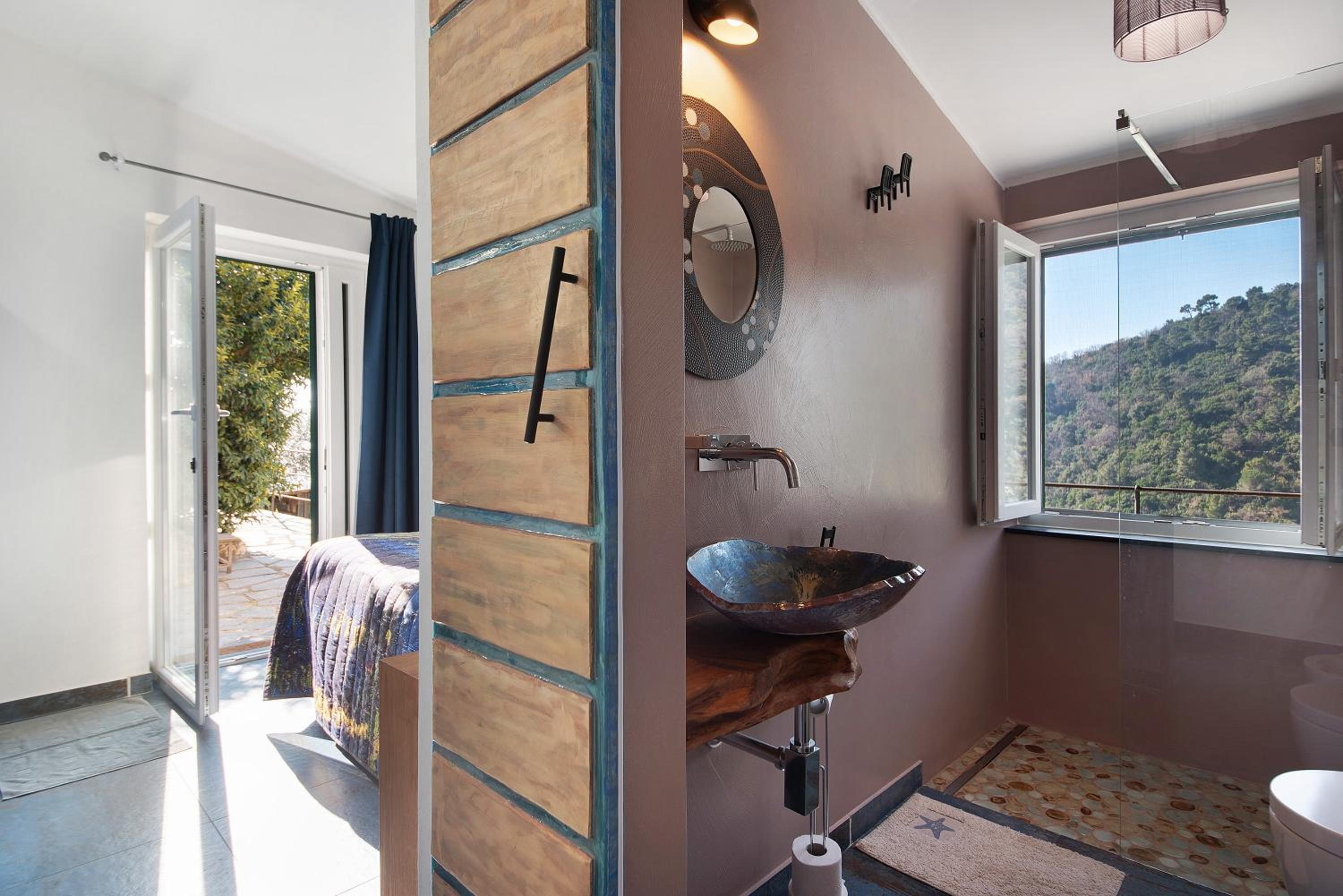 Ca' dû Massunin en Recco — bathroom