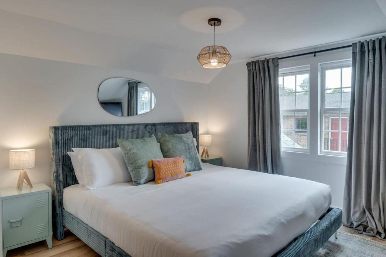 Photograph supplied for Charming House by Vanderbilt and Belmont University