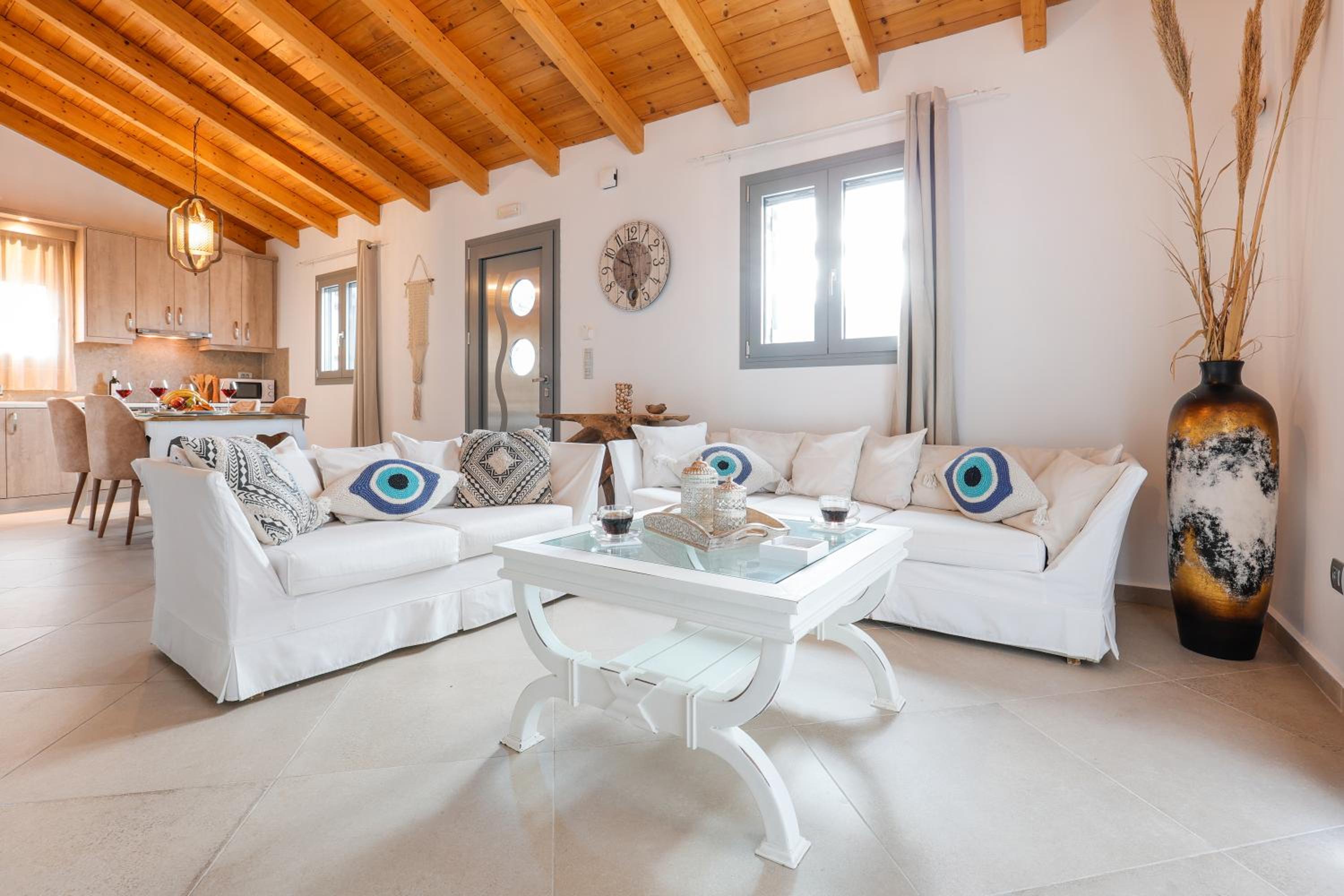 Villa Theoni