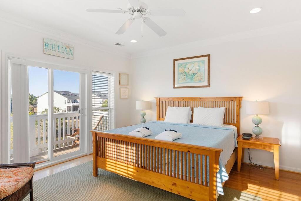 93 Waters Edge - Townhome - Pool view 3