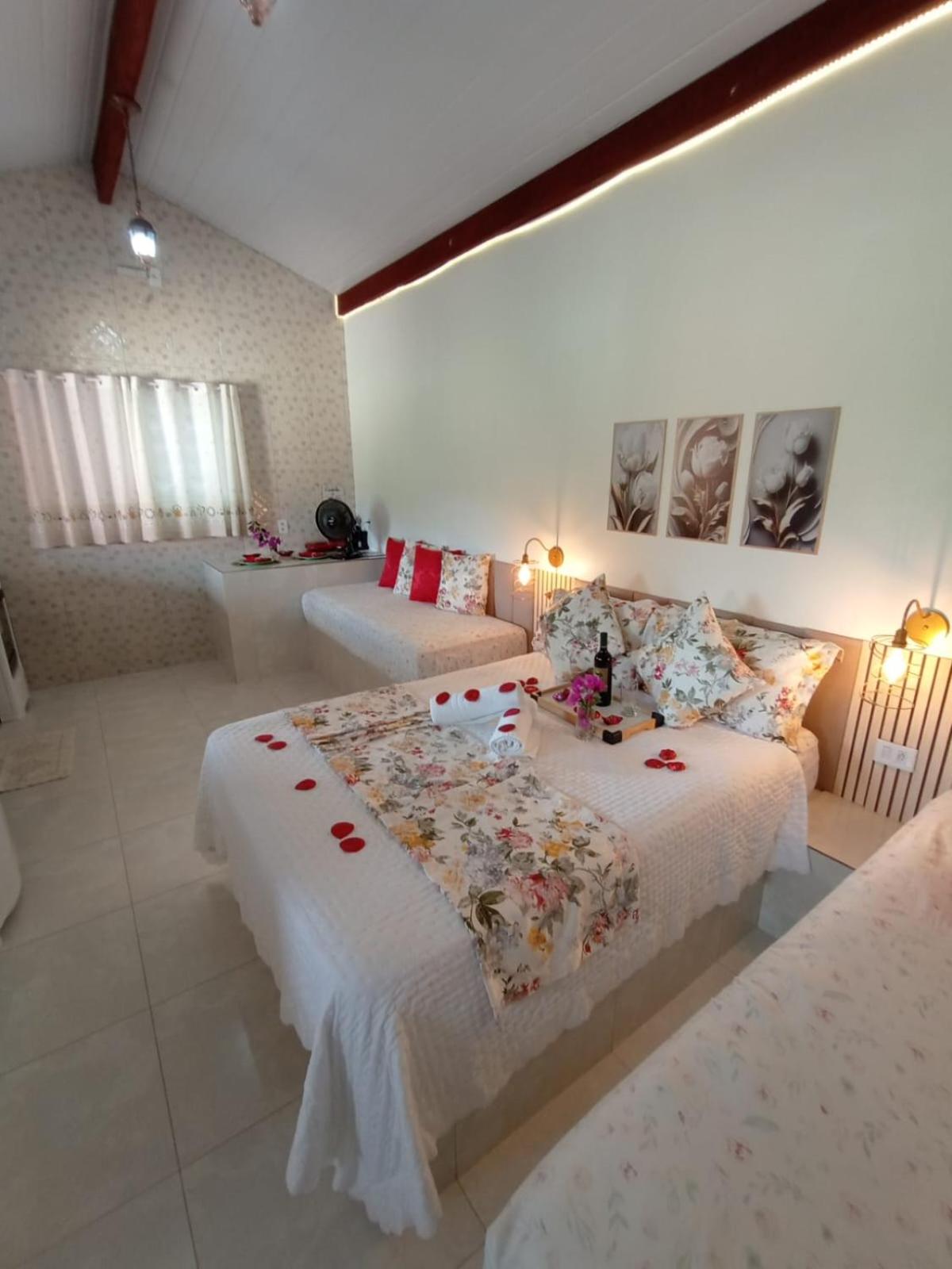 Casa da Vovó na Pousada Sitio Pauletto - com Cozinha, Churrasqueira e Decoração