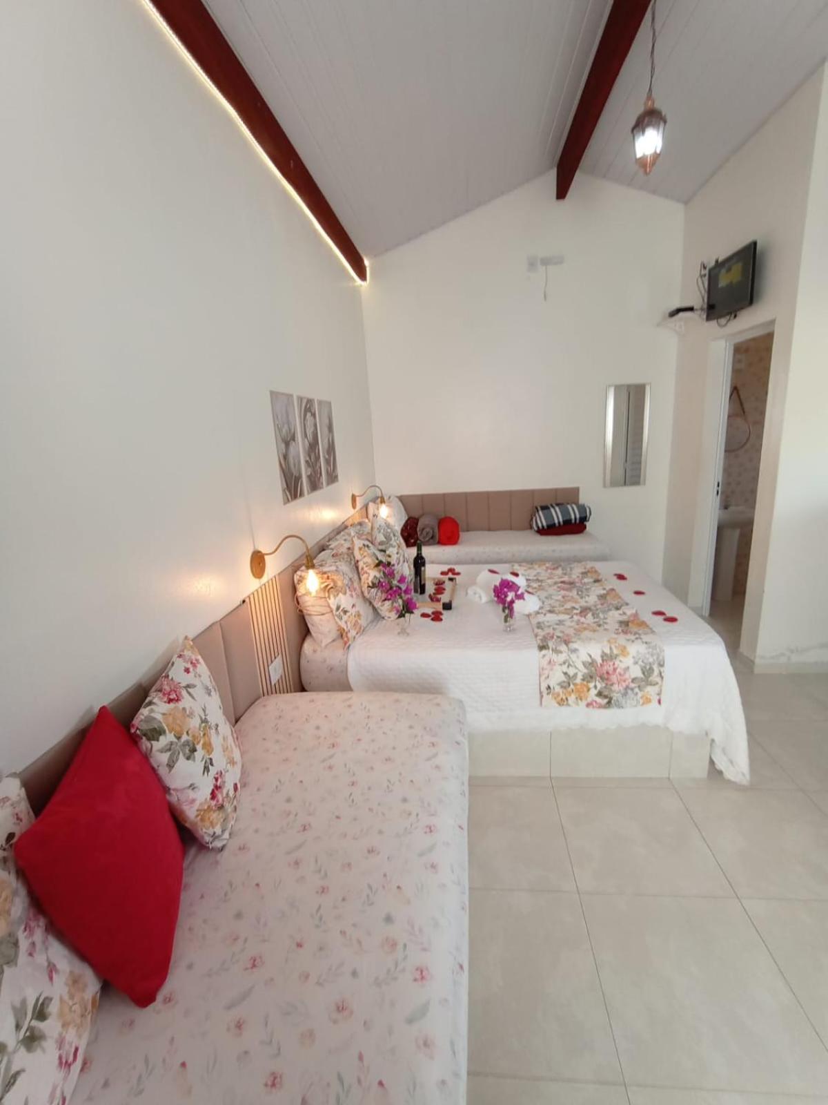 Casa da Vovó na Pousada Sitio Pauletto - com Cozinha, Churrasqueira e Decoração
