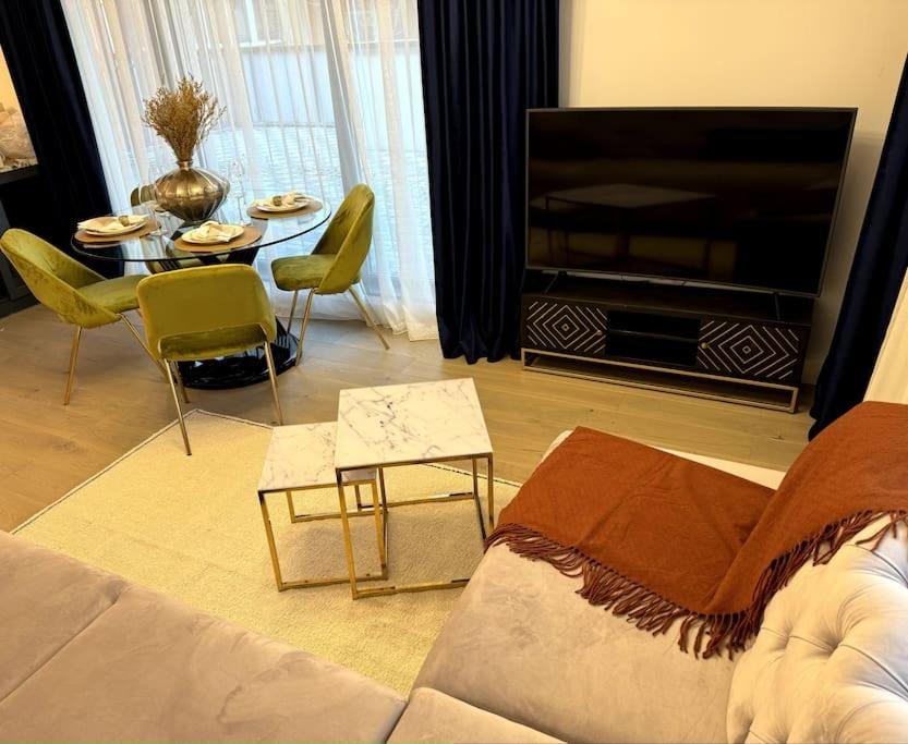 One bedroom flat near Vivo