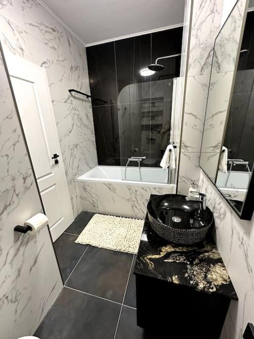 One bedroom flat near Vivo