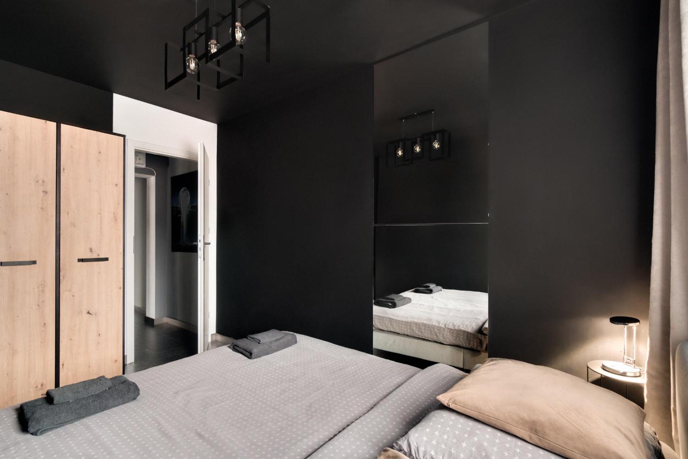 BLACKNIGHT Apartment - Self Check-In 24h, photo 2
