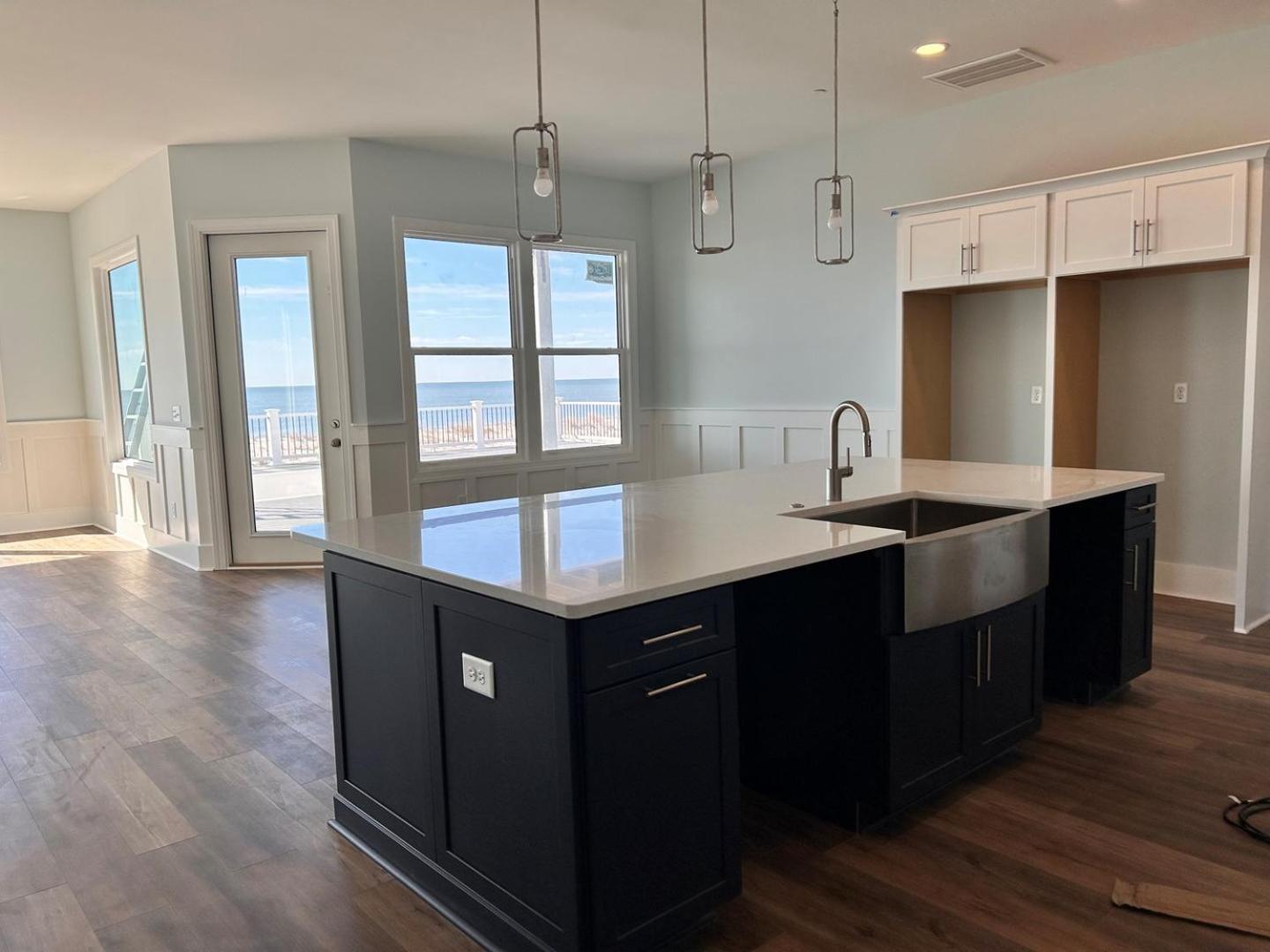 Aquila East view 4