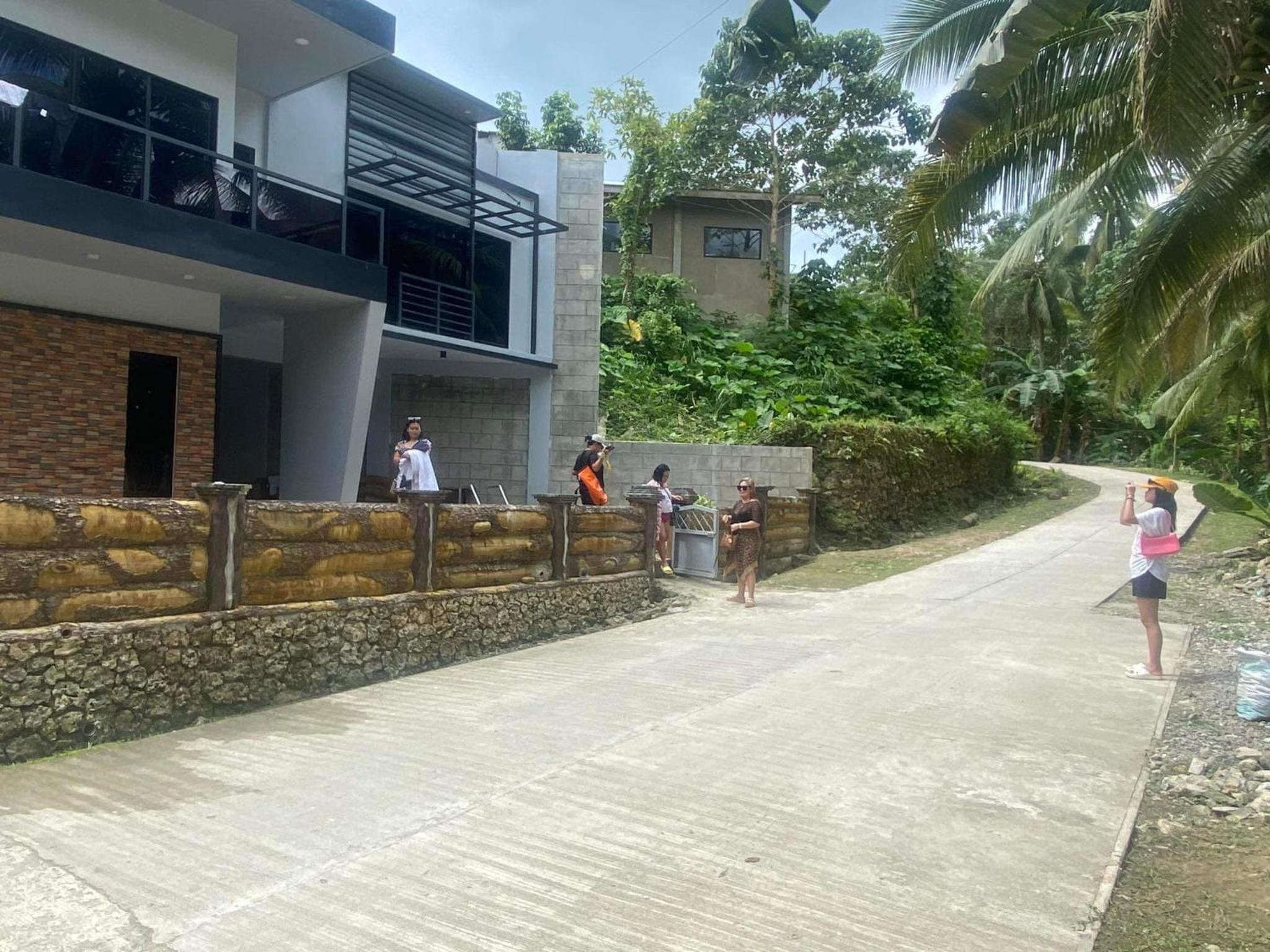 Camotes Resthouse