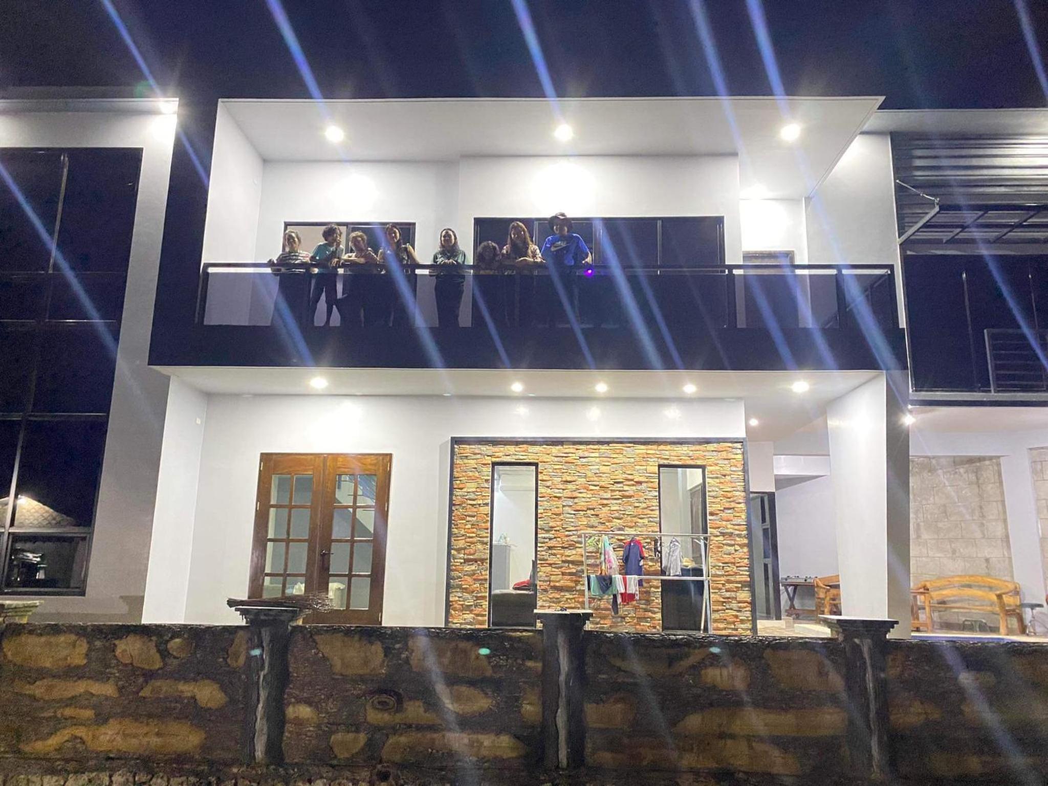 Camotes Resthouse