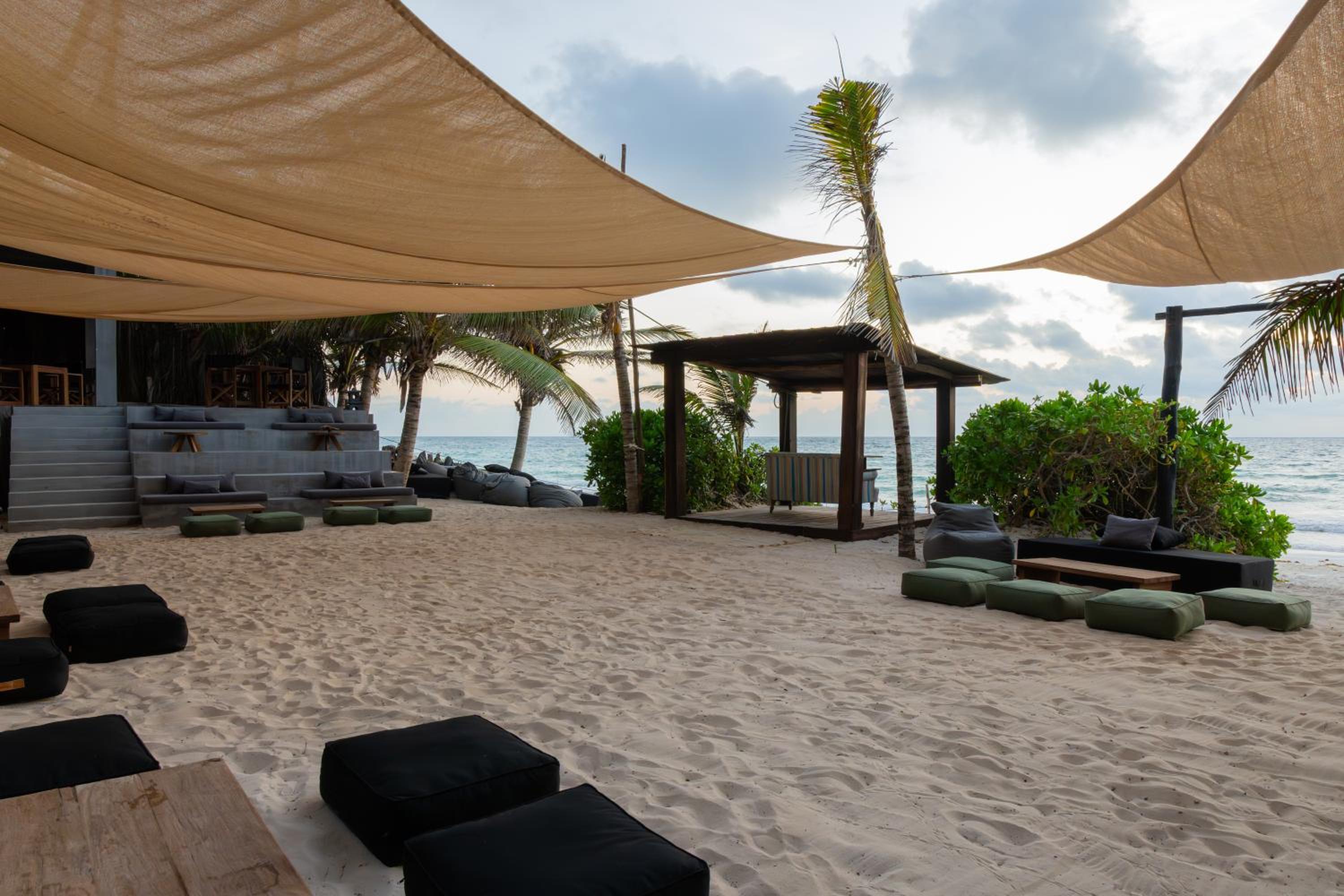 UMi Tulum