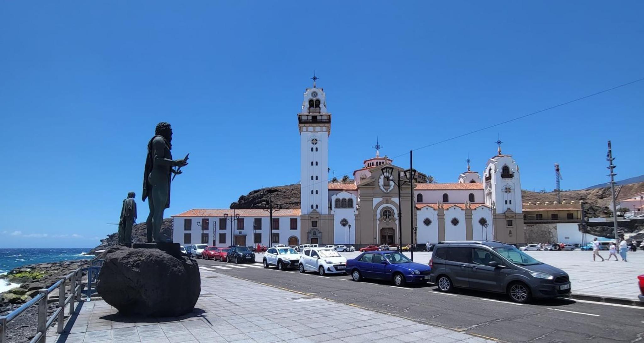 Apartamento céntrico en Candelaria con piscina II