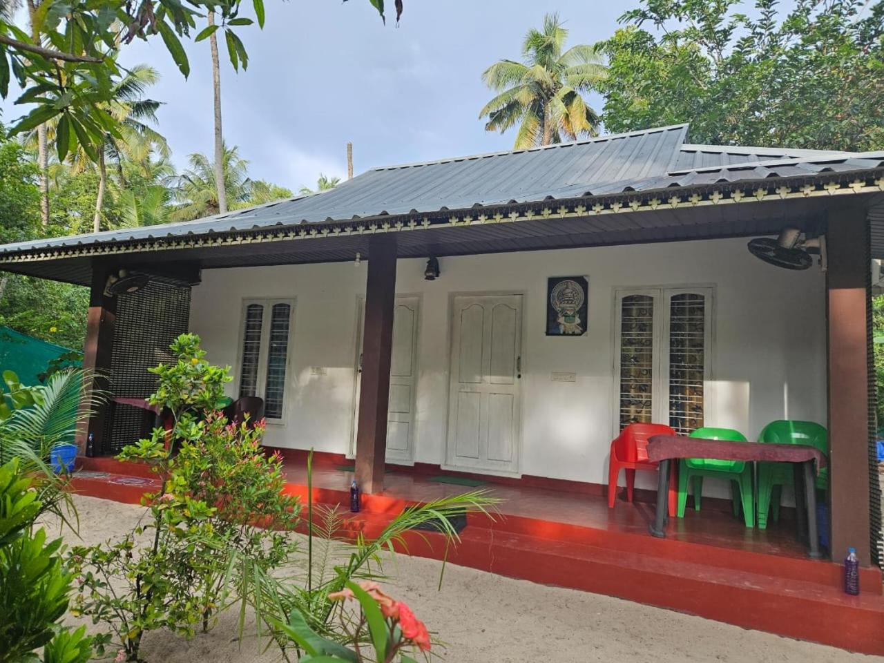 Marari Aleena Home stay