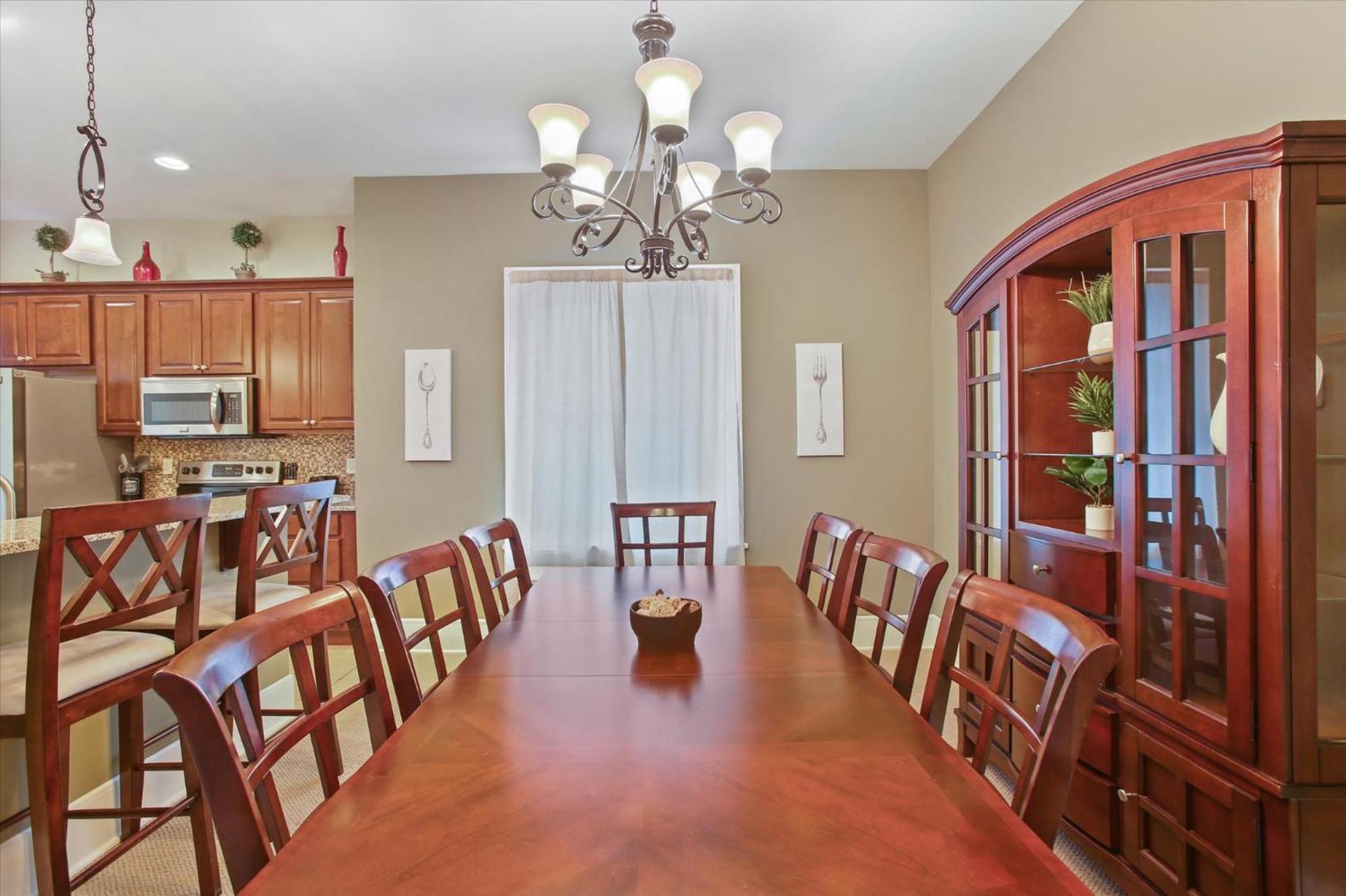 Greenridge Getaway:Near Universities & Attractions view 5