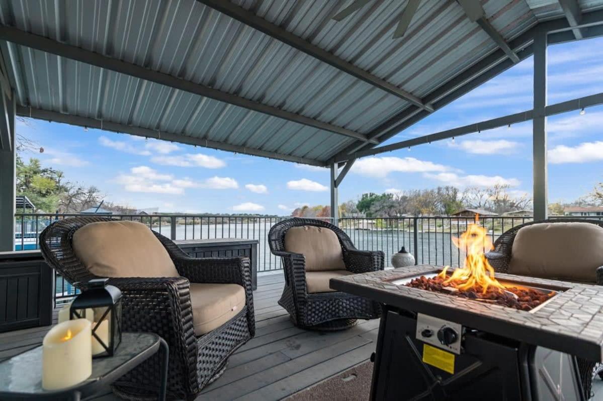 Lubinberry Lakeside Waterfront Home Hot Tub Boat Slip Jet Ski Lift