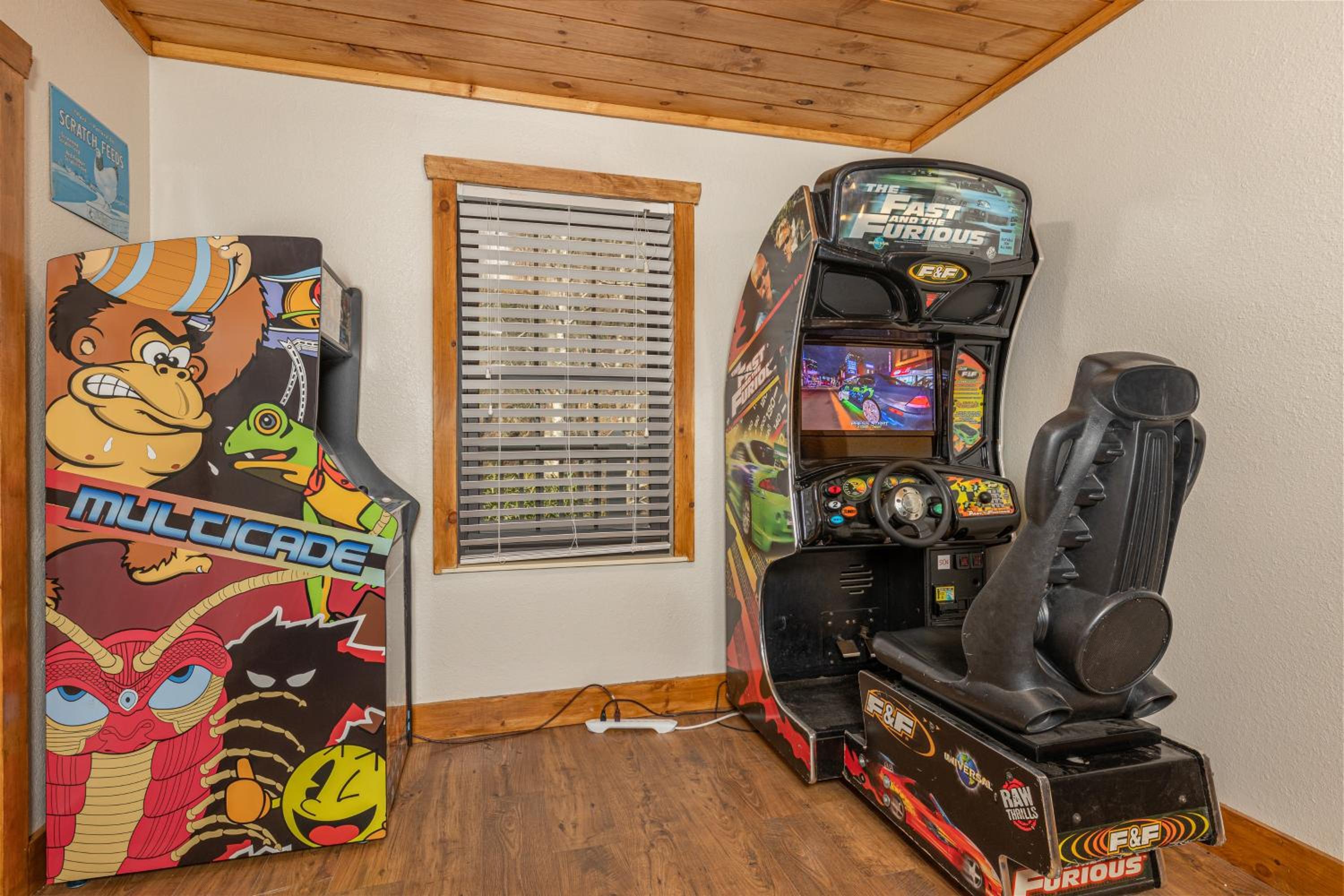 Waterfall Woods Lodge 4 br, 5 bath property including tiny house suite, private waterfallcreek! view 4