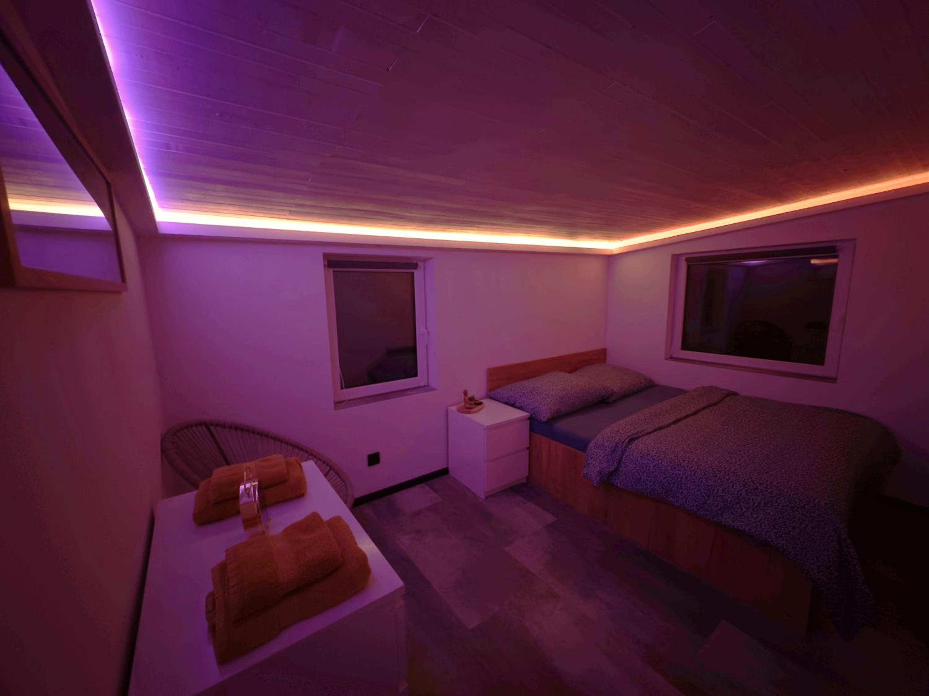 Wellness Chata Hideaway se saunou a vířivkou