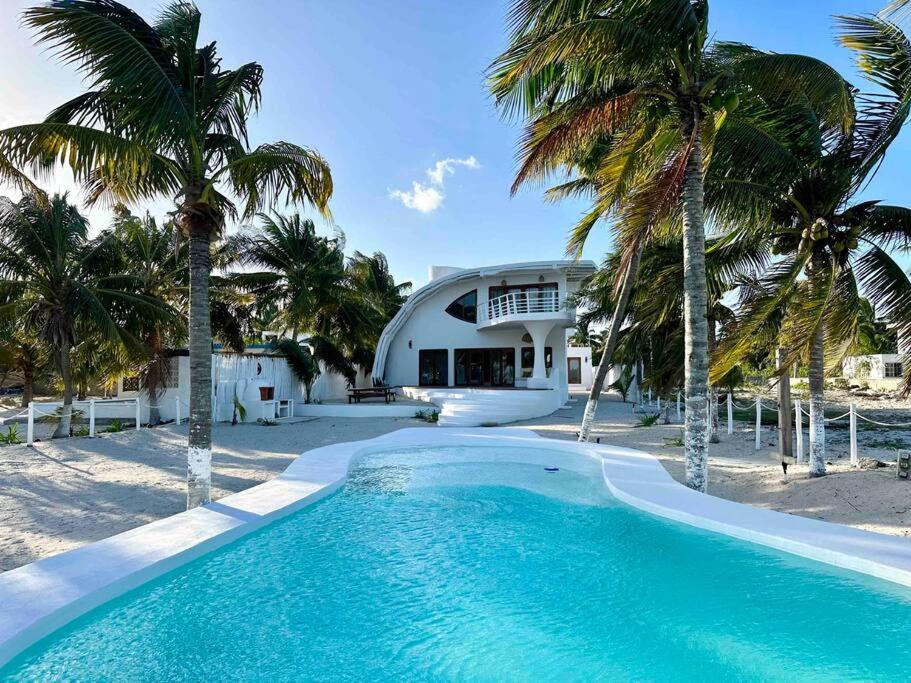 Unique Beachfront Casa Kyma, Pool, San Crisanto, Yucatan view 3