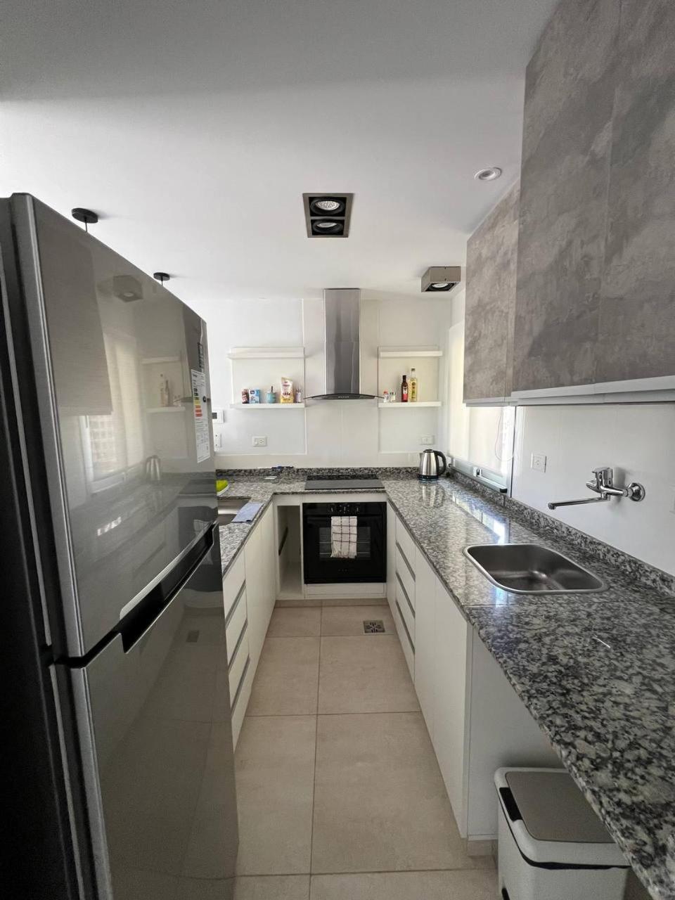Departamento de Lujo sobre Costanera