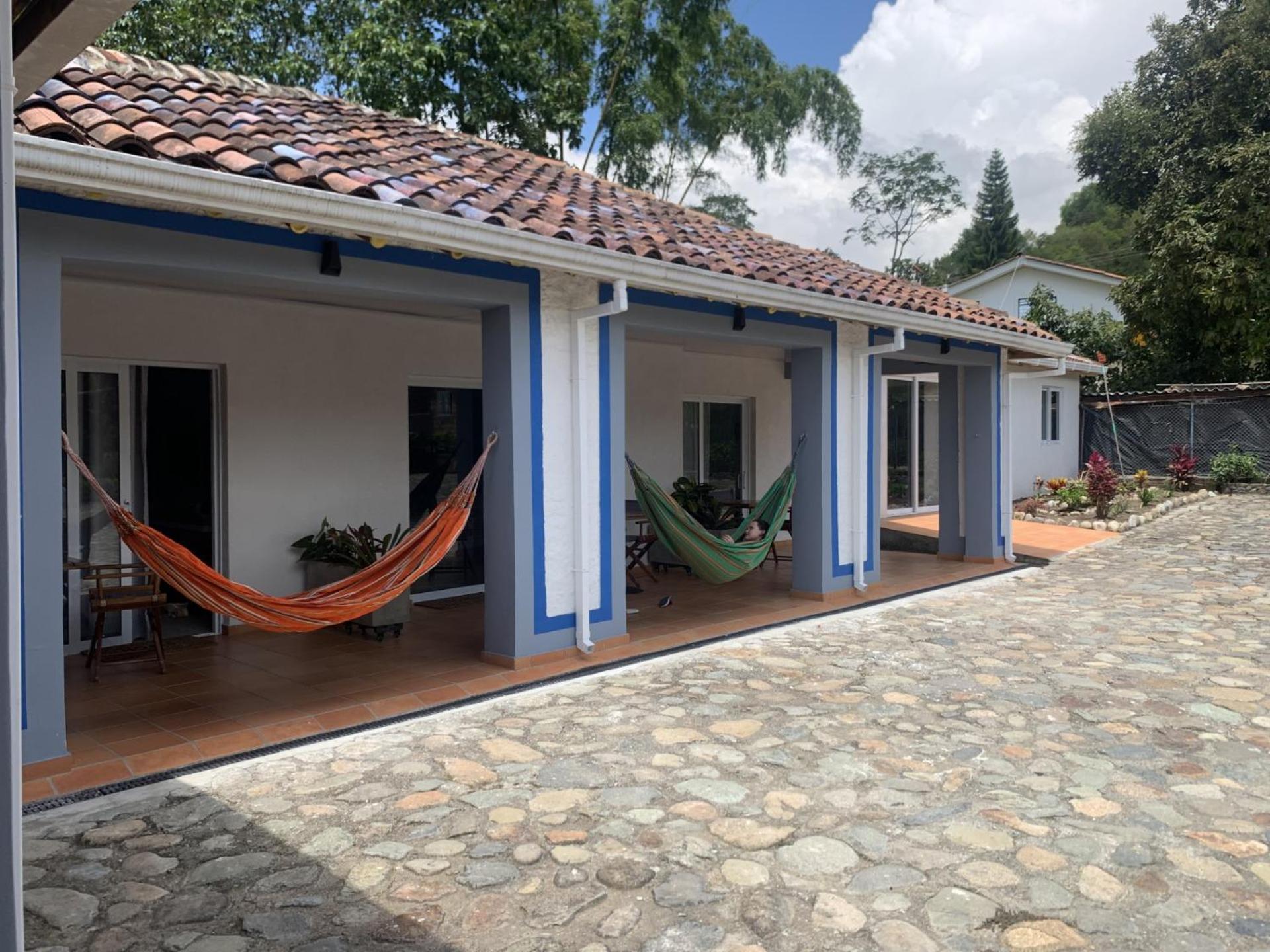 chez yannick Hospedaje Los Amigos