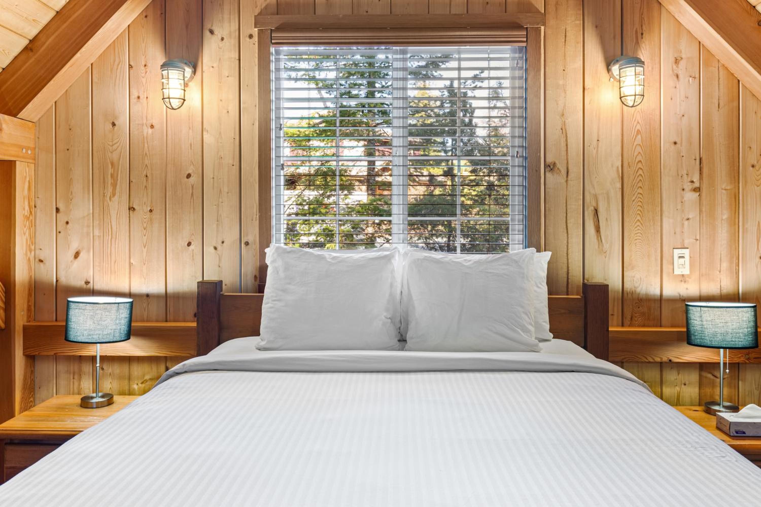 The Cabins at Terrace Beach
