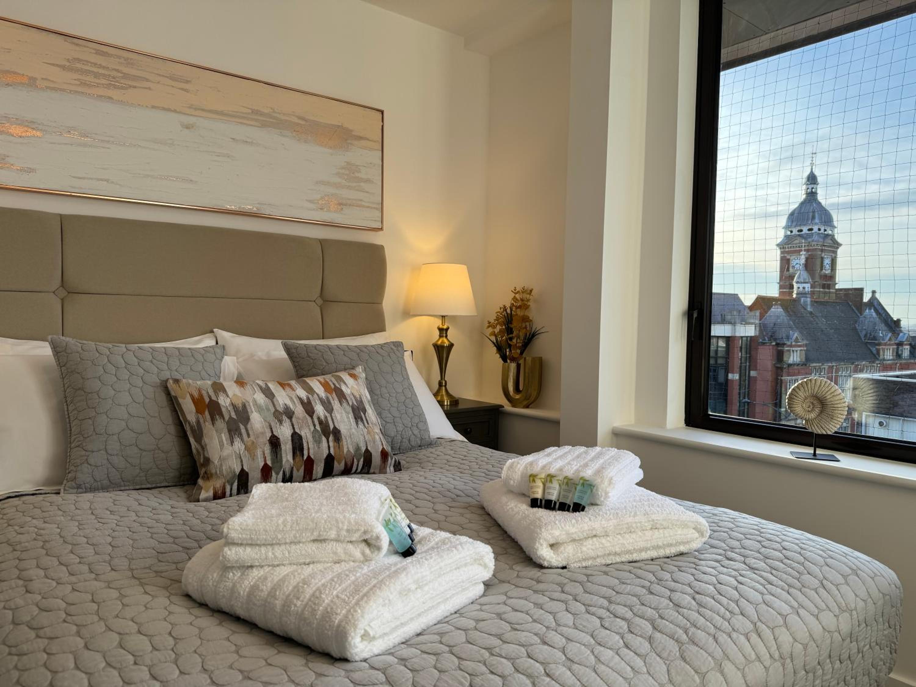 Elegant One Bedroom Apartment
