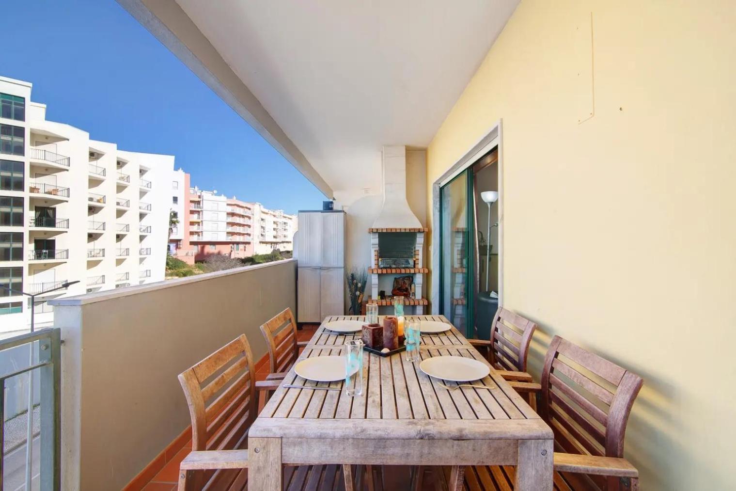 Terrace Colors Beach Apartment