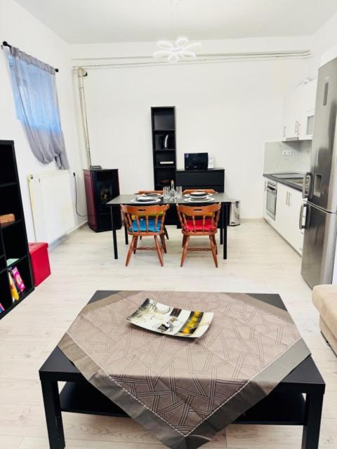 Thomais Guesthouse