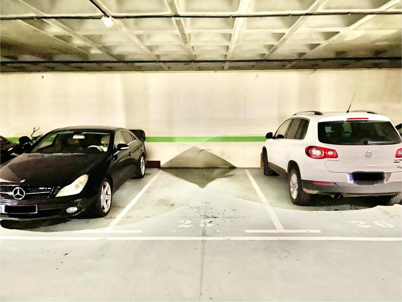 Vente a Oviedo. PARKING y WIFI view 3