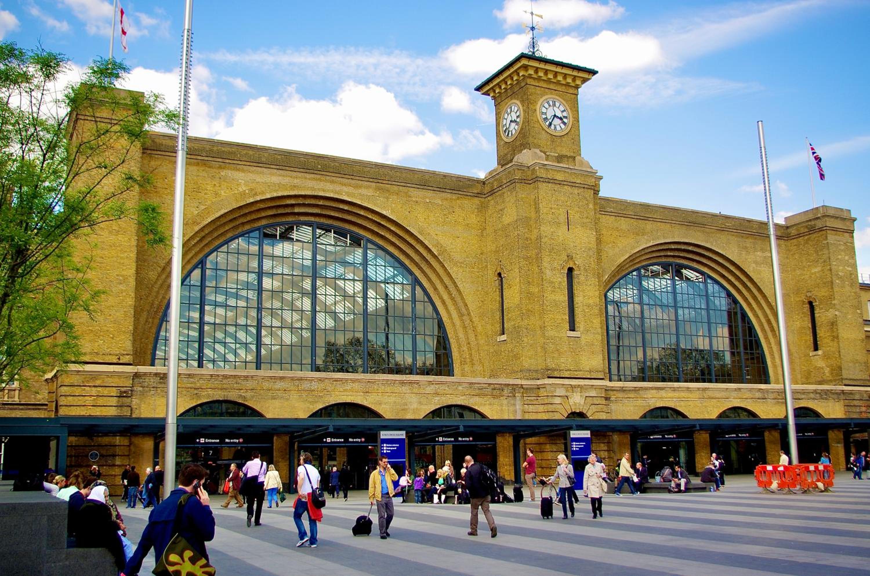 MK London Central & Cosy Studio Apartments