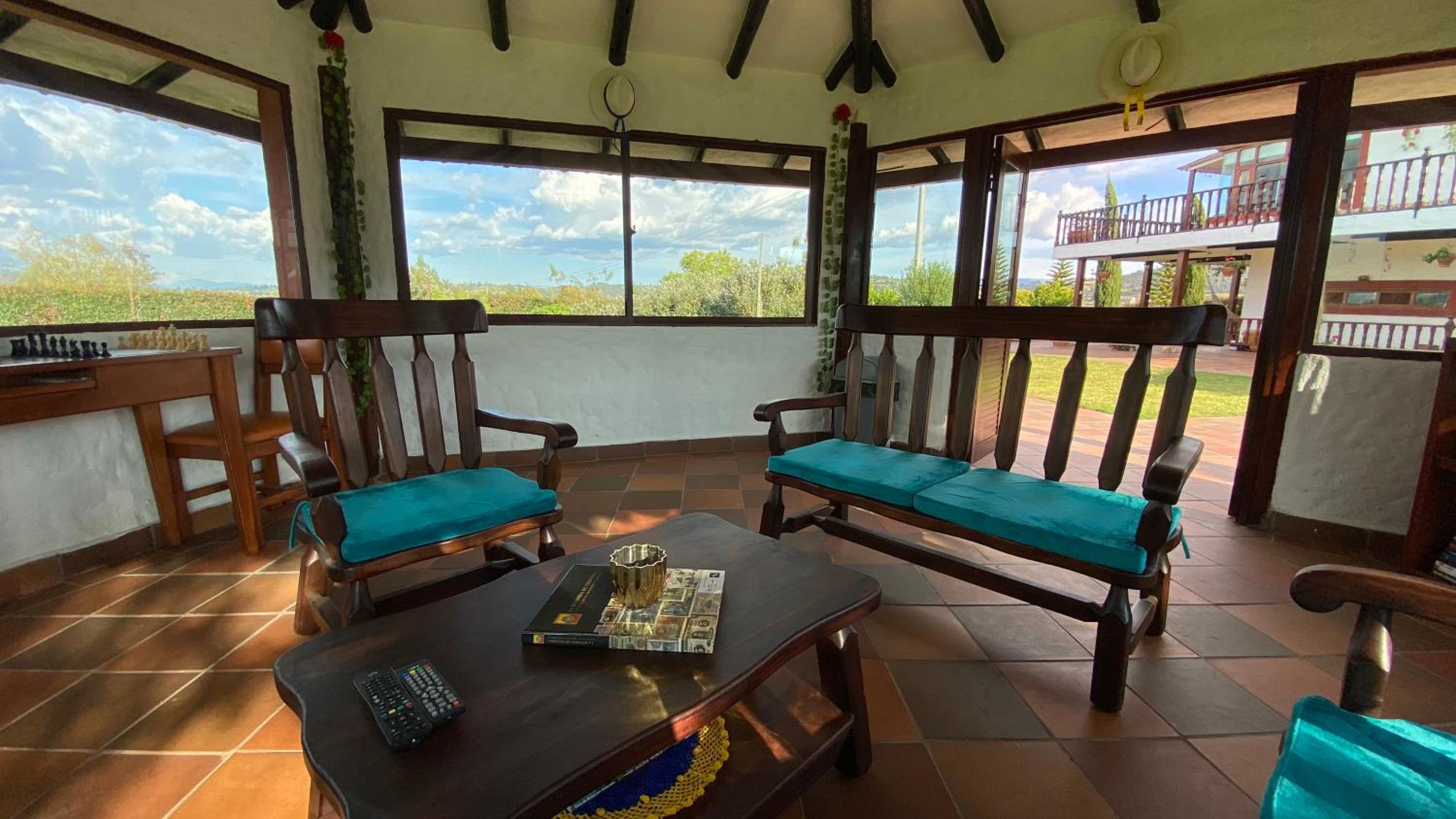 Villa Mariana - Casa Campestre Privada - Hasta 16 Personas