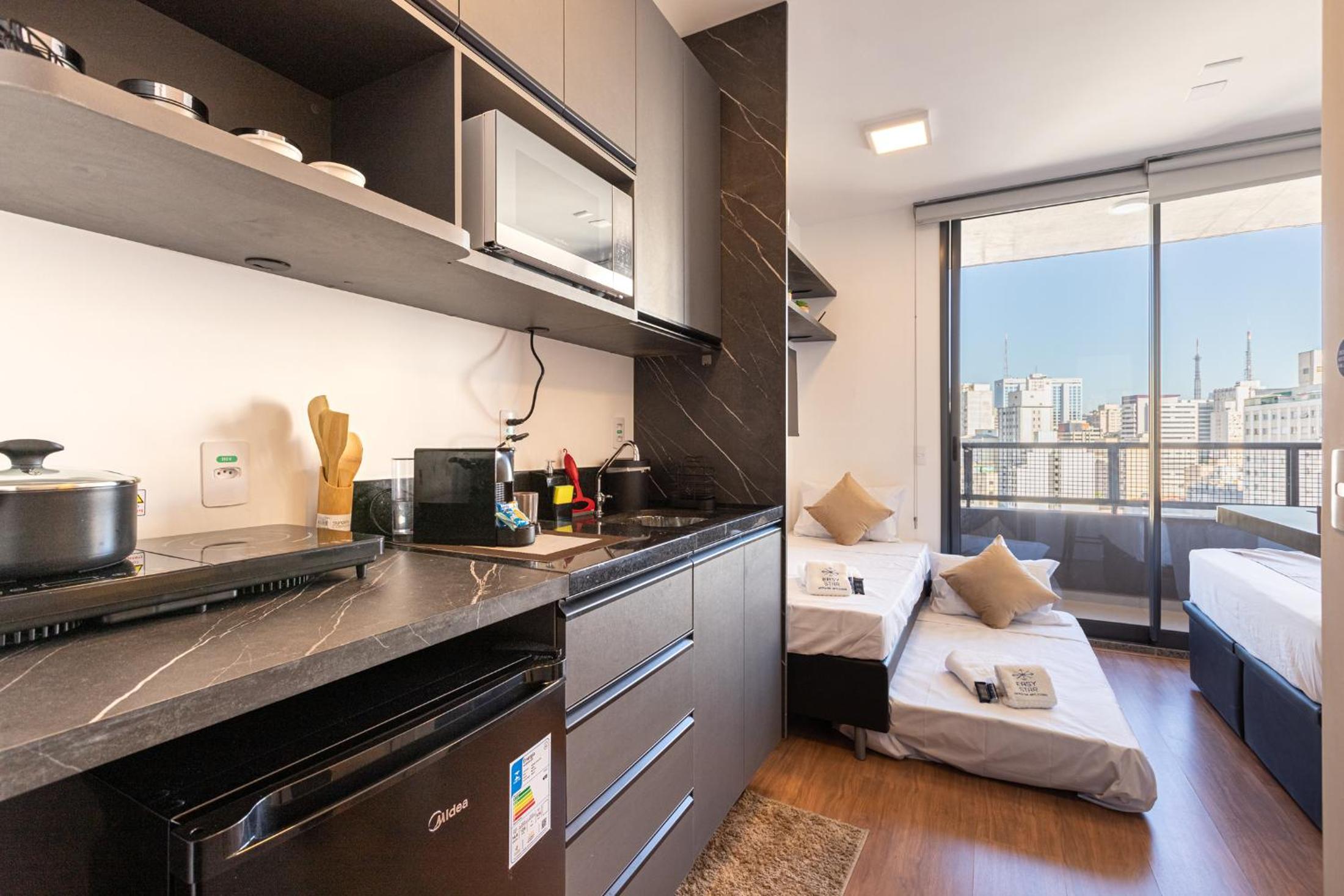 Easy Star - Studio com vista panorâmica para a cidade - UT01H
