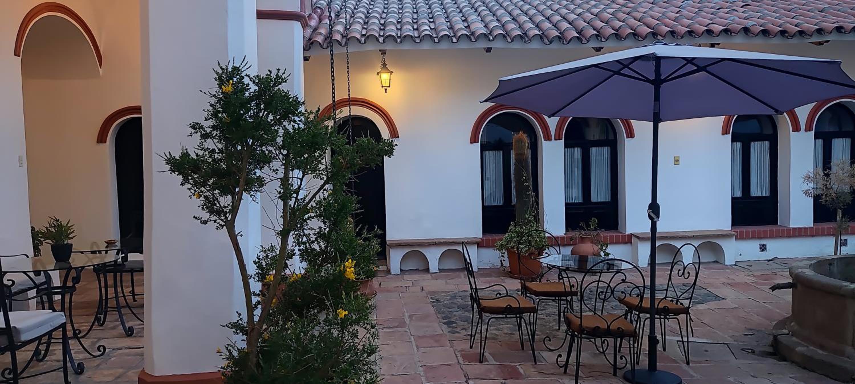 Colonial Hotel Boutique