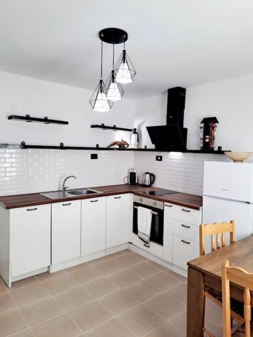 White House Apartments - Boho