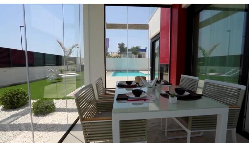 LA Paradise