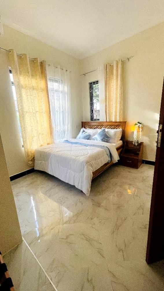 Safi House