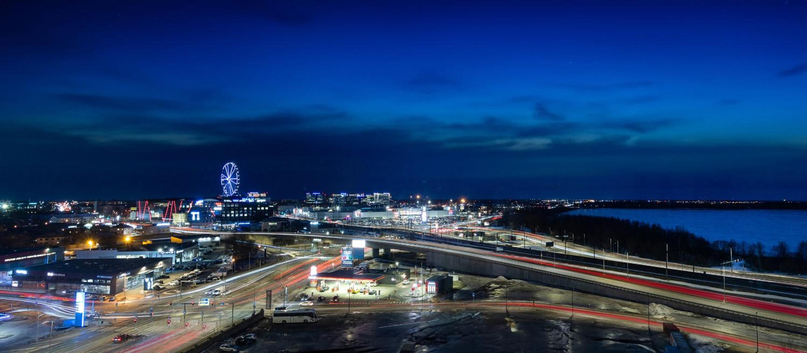 Revalia Fahle Airport Bus-Station Apartments with Best views