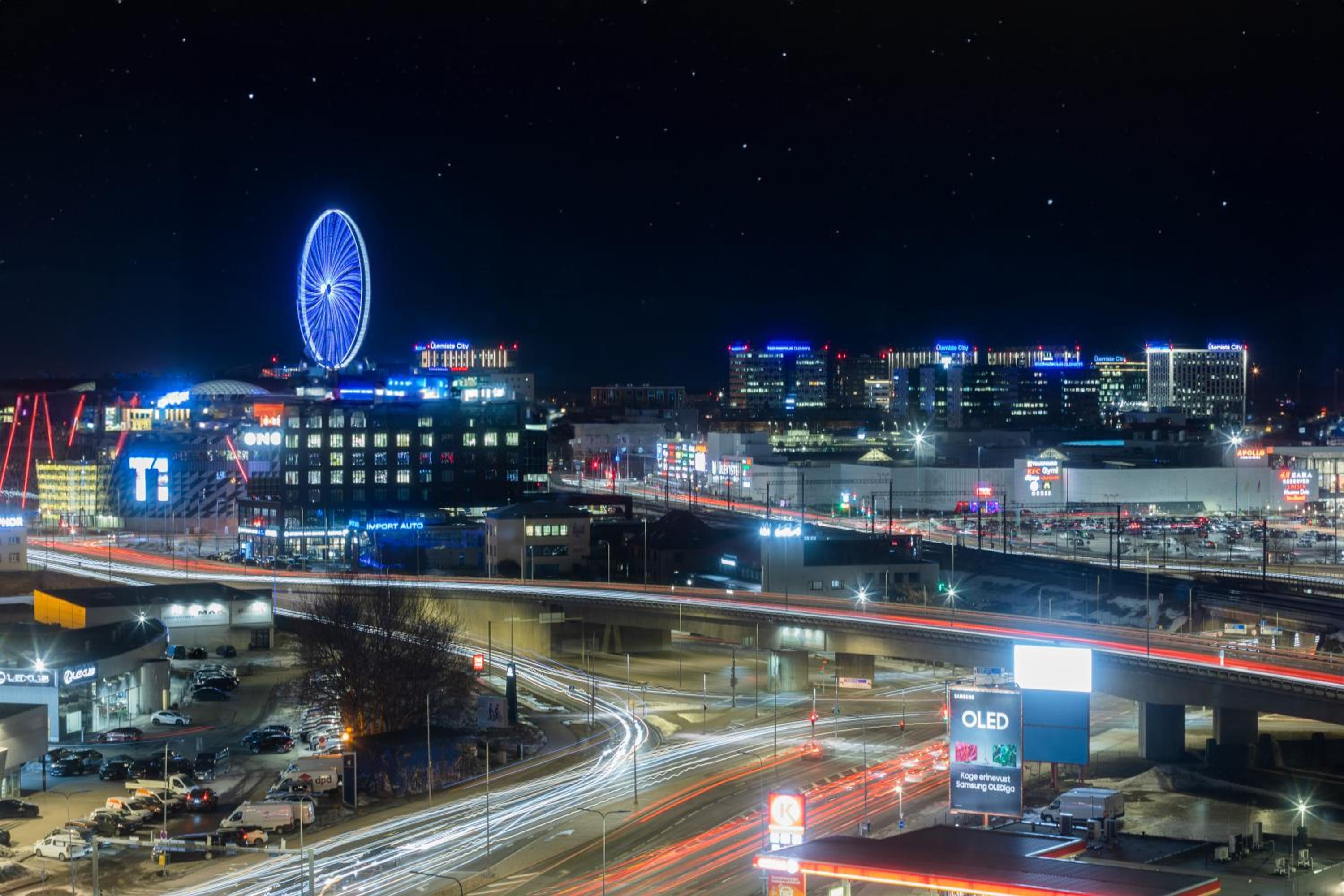 Revalia Fahle Airport Bus-Station Apartments with Best views