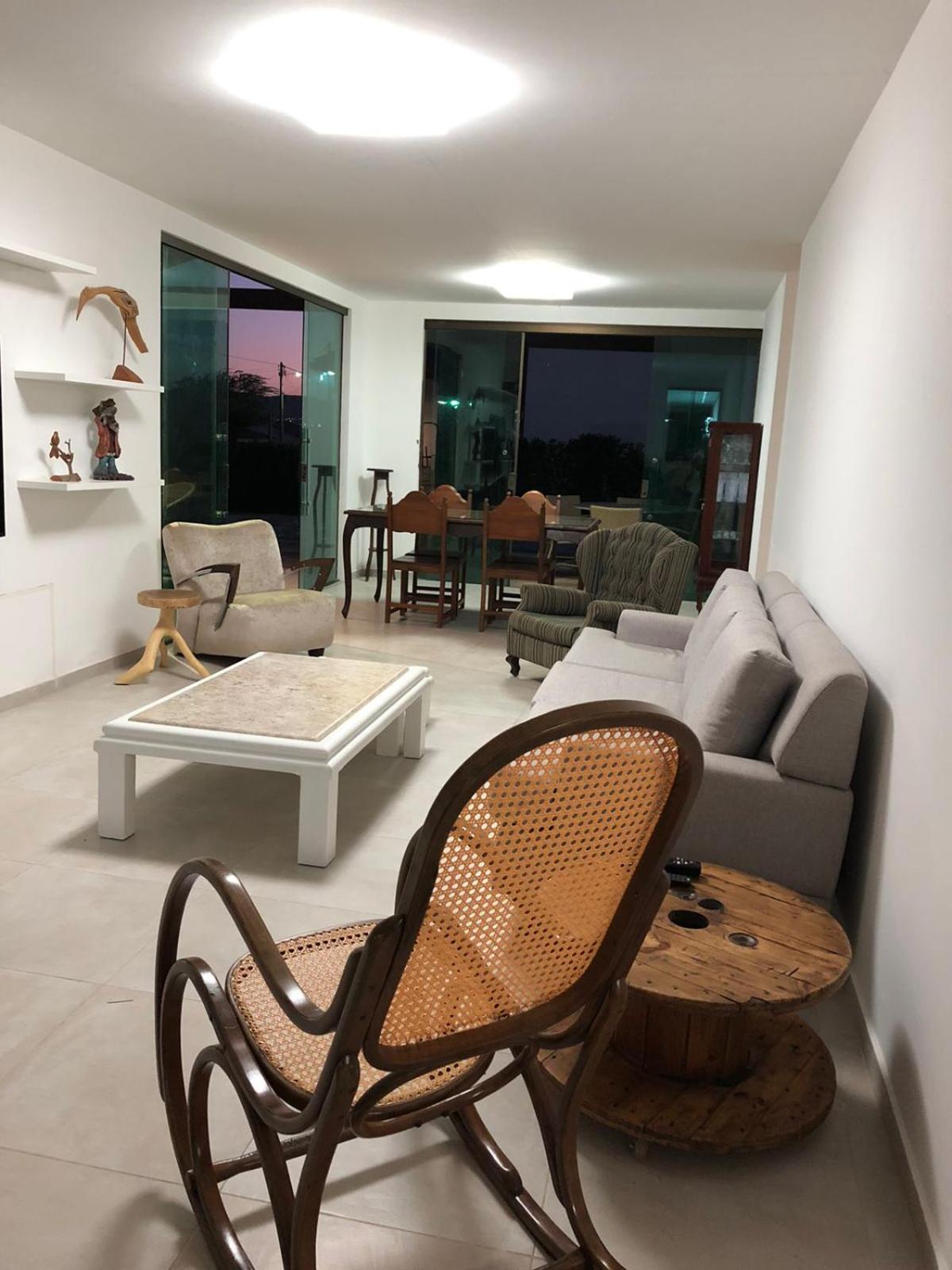 Casa Luxuosa Gravatá ,PISCINA PRIVATIVA, 5 suítes