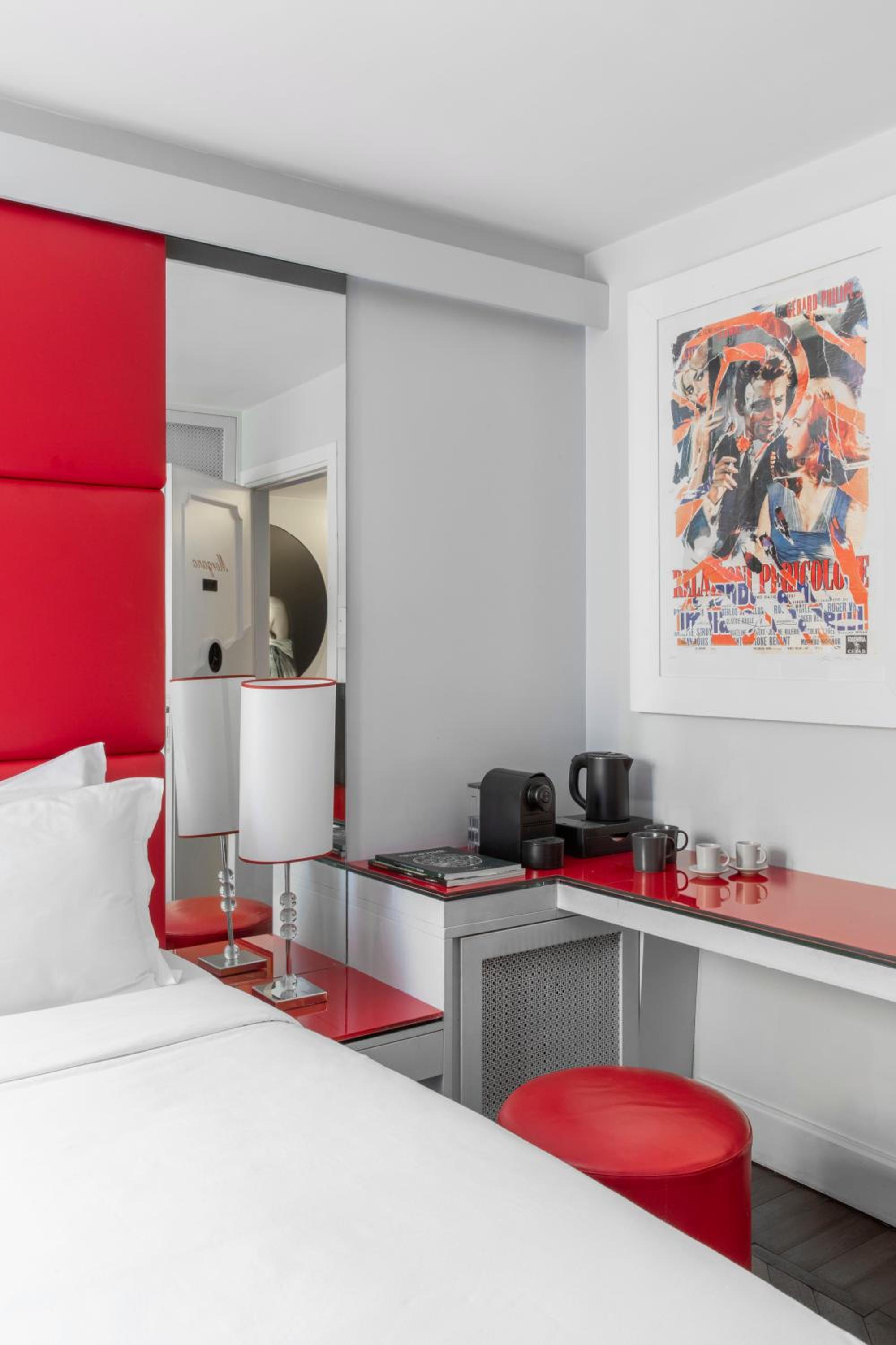 hotel room